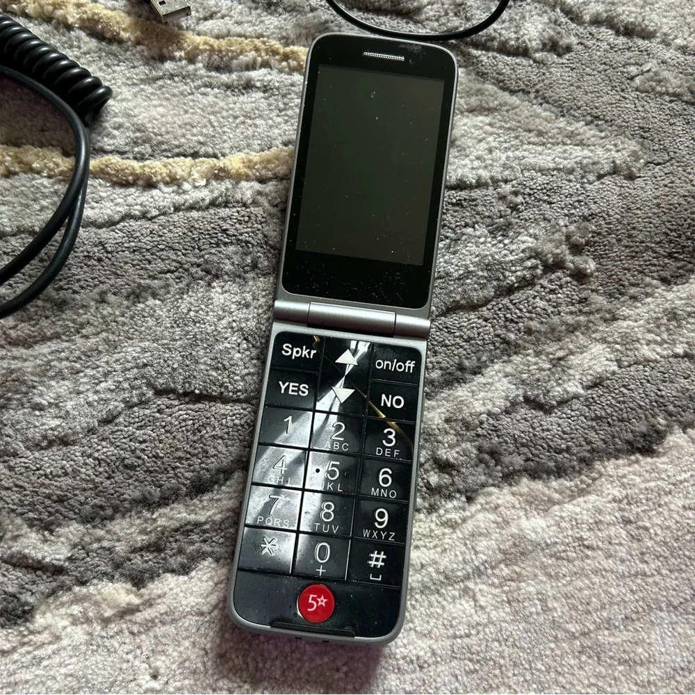 Jitterbug Phone Bundle | Alcatel One Touch Great Call Cell / Flip Phone